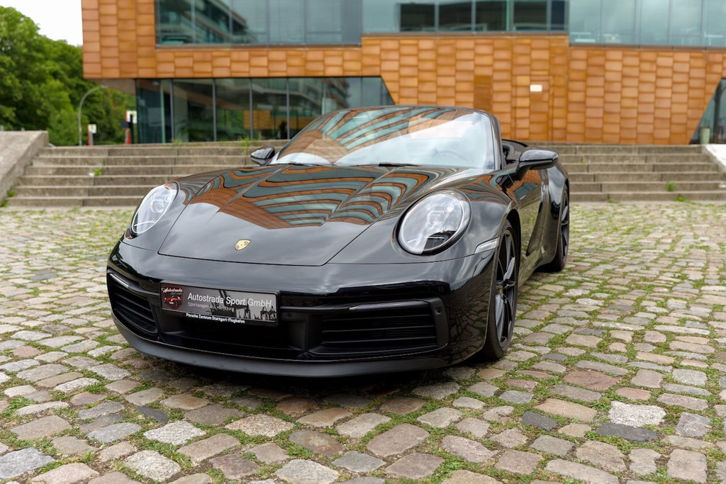 Porsche 992 Carrera 4S