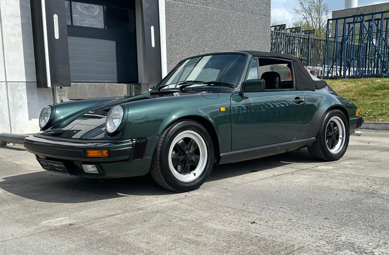 Porsche 911 Carrera 3.2