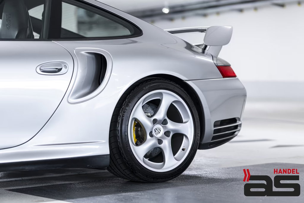 Porsche 996 GT2