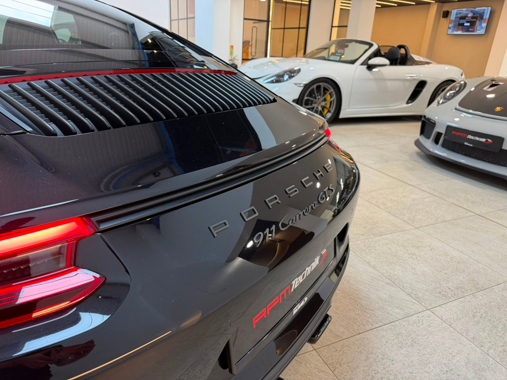 Porsche 991.2 Carrera GTS