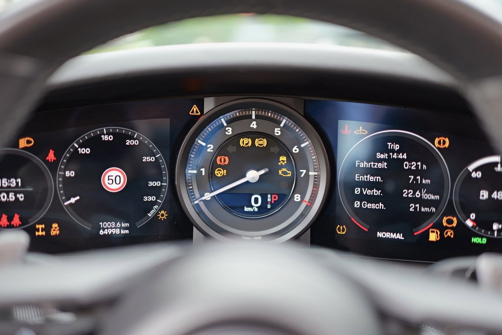 Porsche 992 Carrera 4S