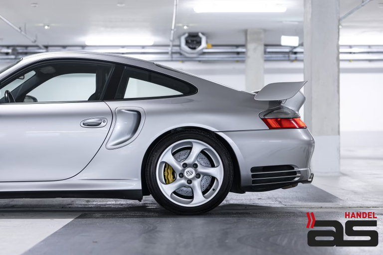 Porsche 996 GT2