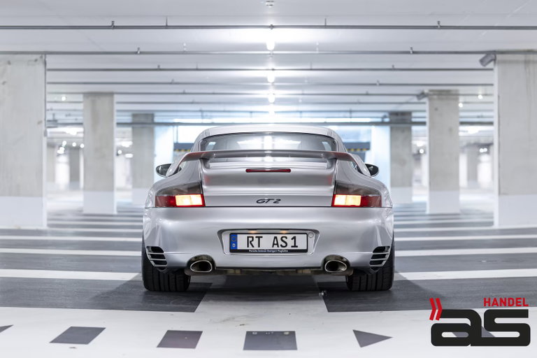 Porsche 996 GT2