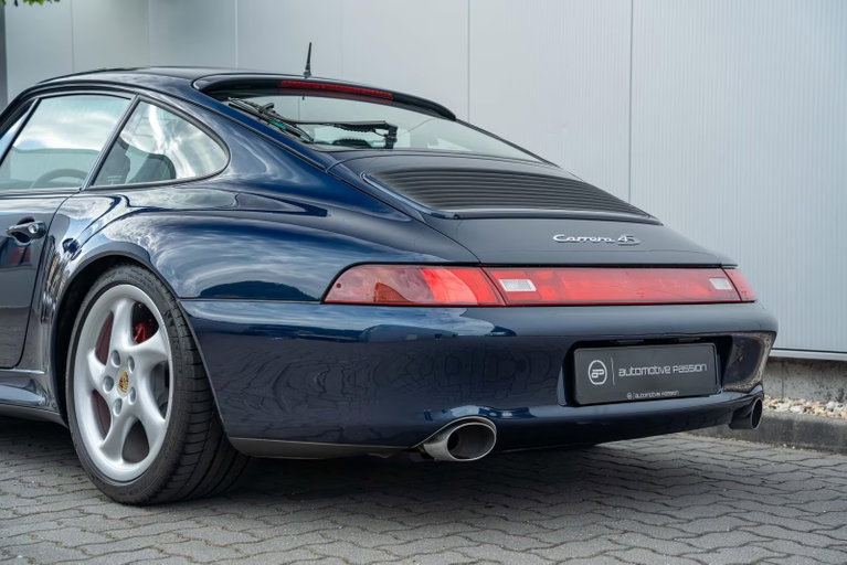 Porsche 993 Carrera 4S