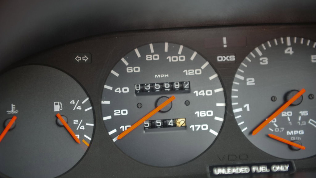 Porsche 928