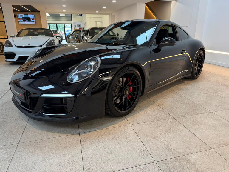 Porsche 991.2 Carrera GTS