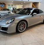 Porsche 991.2 Carrera GTS