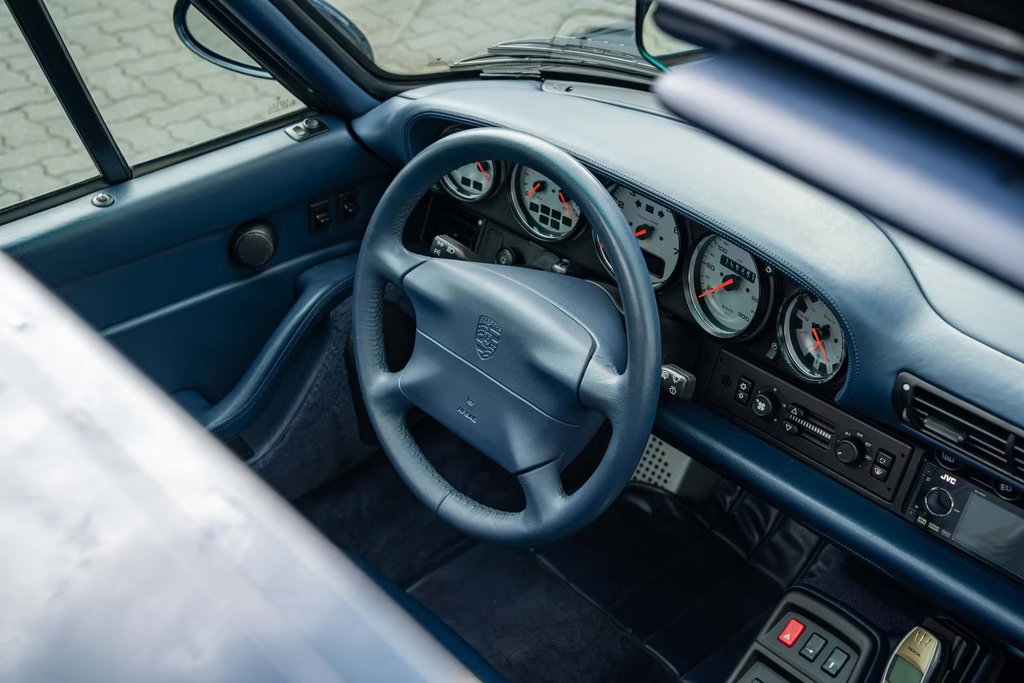 Porsche 993 Carrera 4S