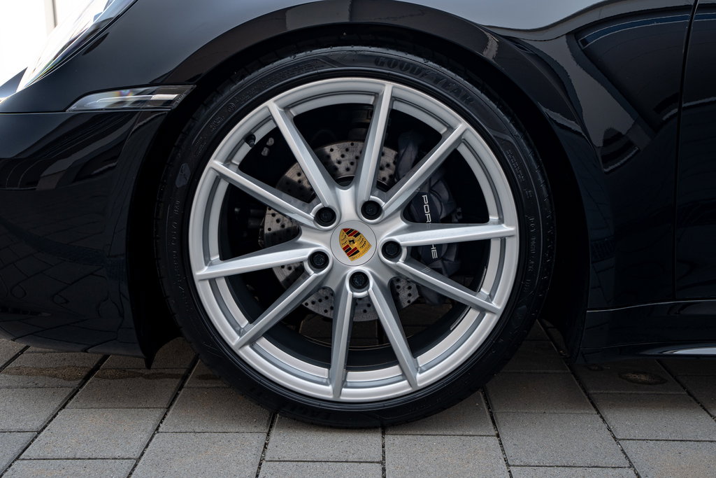 Porsche 992 Carrera T
