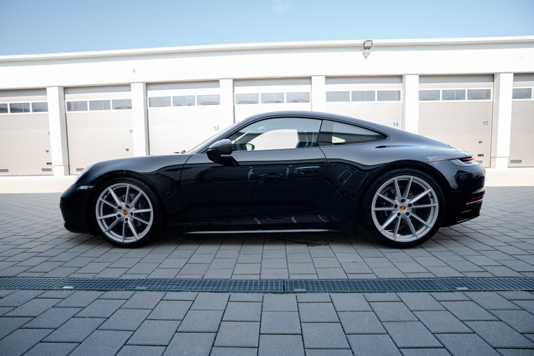 Porsche 992 Carrera T