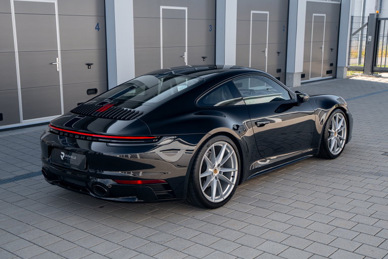 Porsche 992 Carrera T