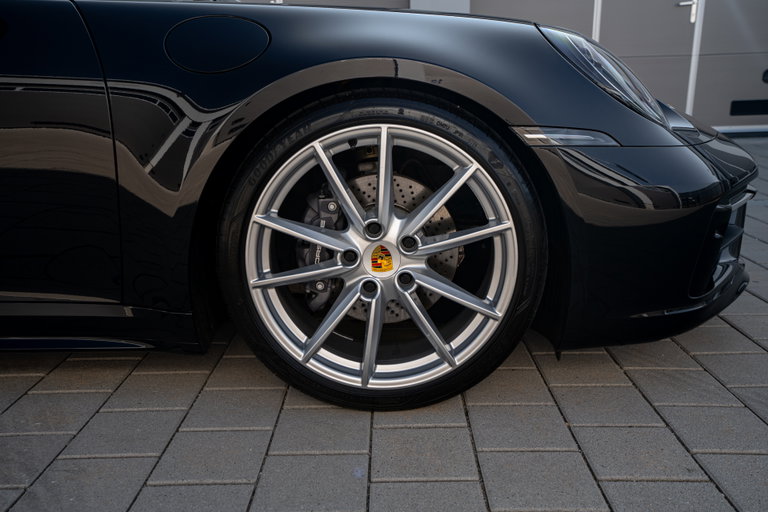 Porsche 992 Carrera T