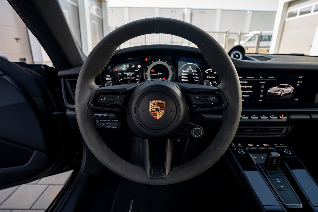 Porsche 992 Carrera T