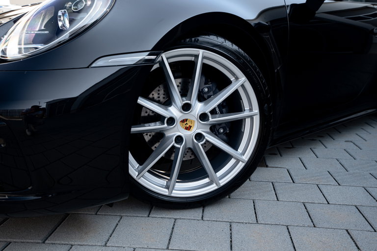 Porsche 992 Carrera T
