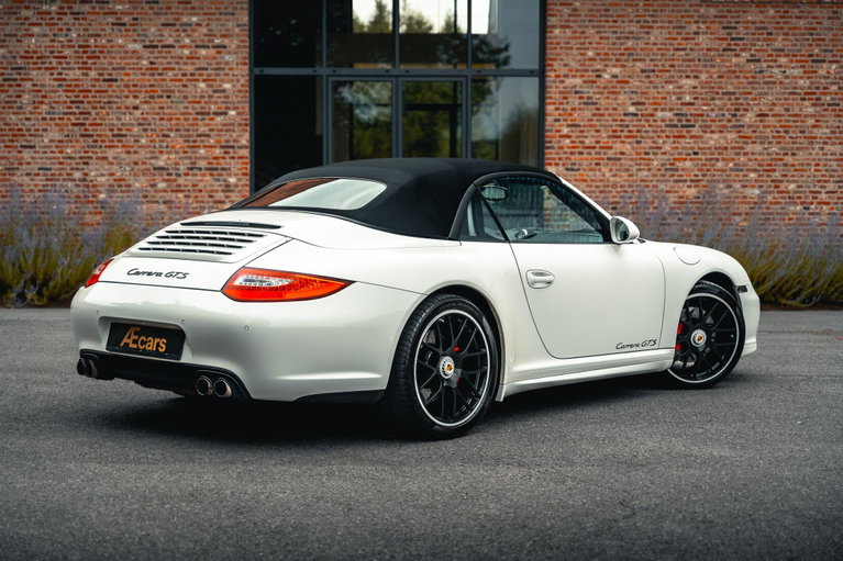 Porsche 997.2 Carrera GTS
