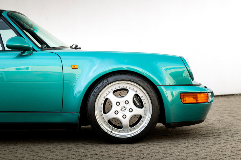 Porsche 964 Carrera 2 Cabrio WTL