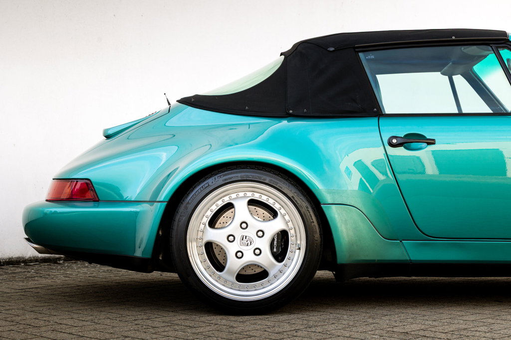 Porsche 964 Carrera 2 Cabrio WTL