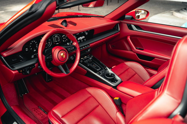 Porsche 992 Carrera S