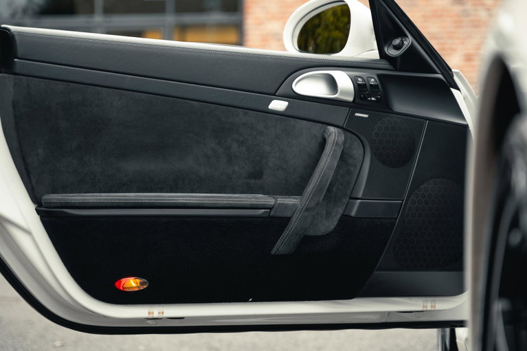 Porsche 997.2 Carrera GTS