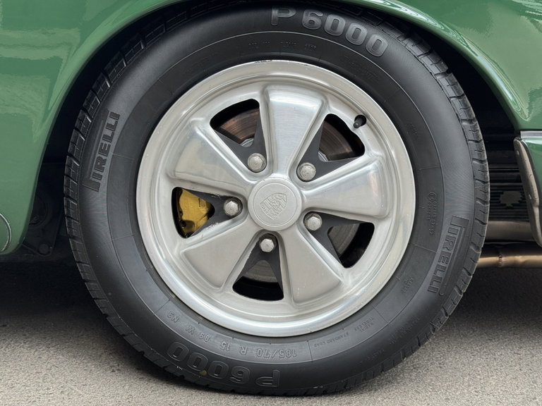 Porsche 911 S (F-Modell)