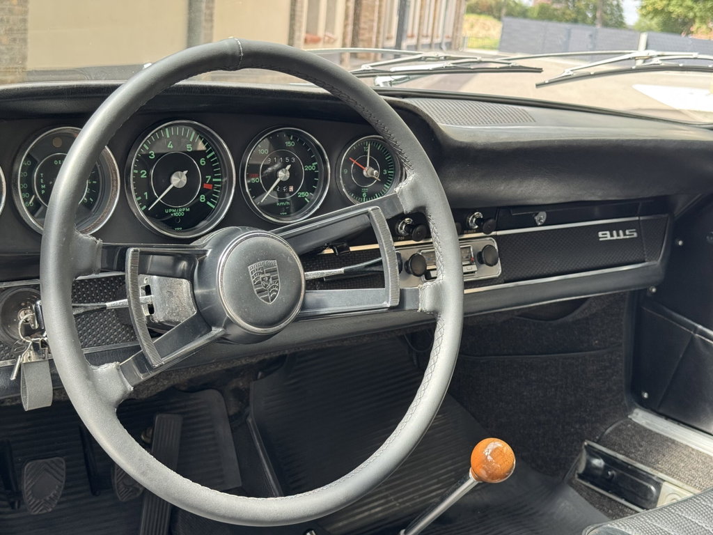 Porsche 911 S (F-Modell)