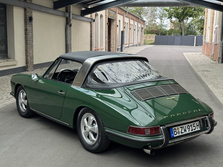 Porsche 911 S (F-Modell)