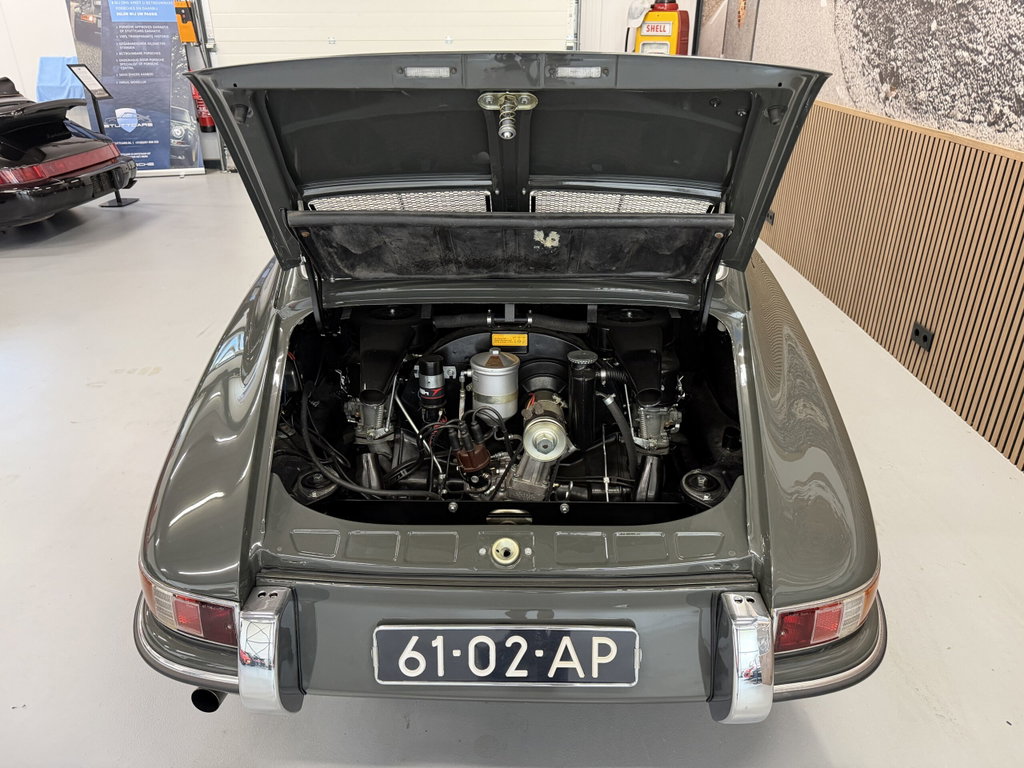 Porsche 912