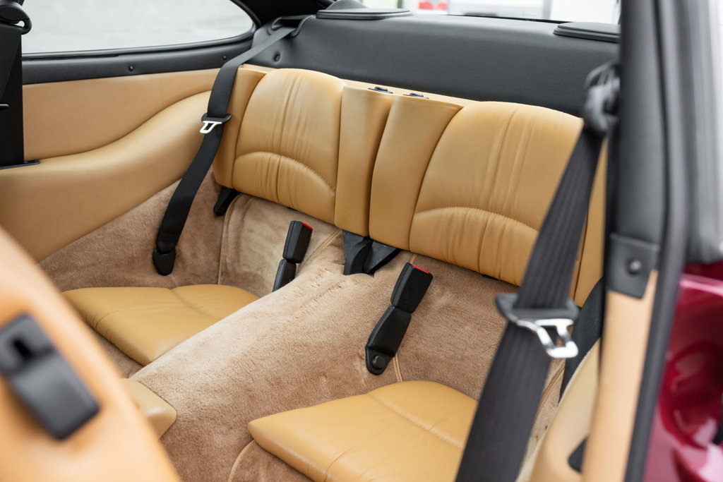 Porsche 993 Carrera 4S