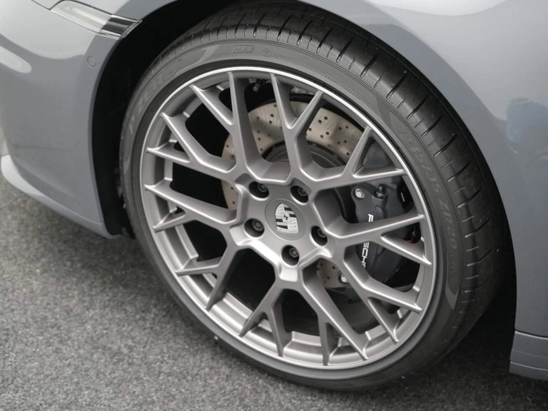 Porsche 992.2 Carrera