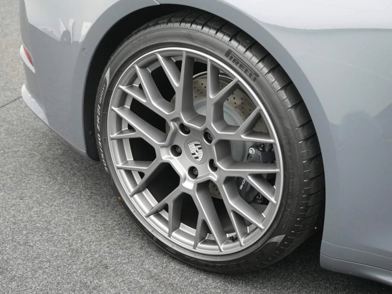 Porsche 992.2 Carrera