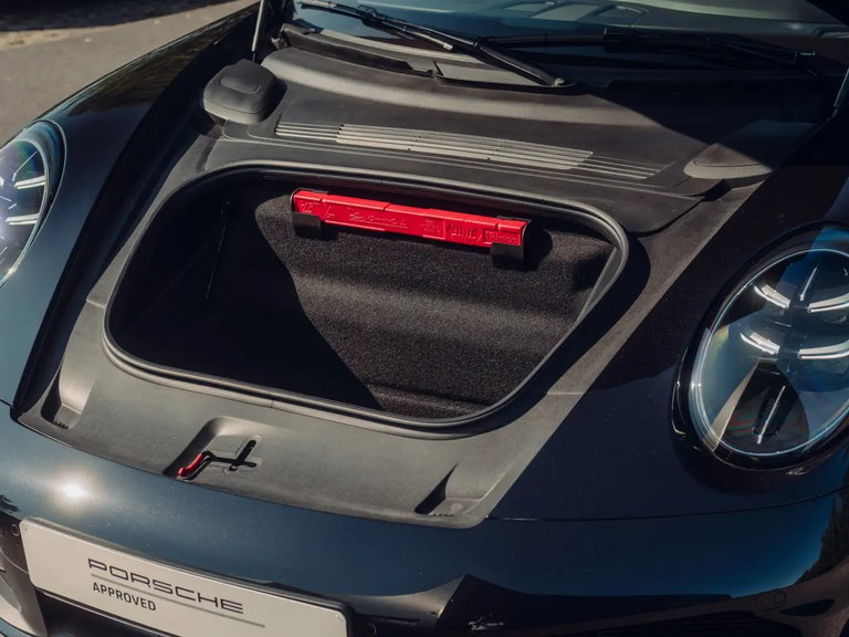 Porsche 992.2 Carrera