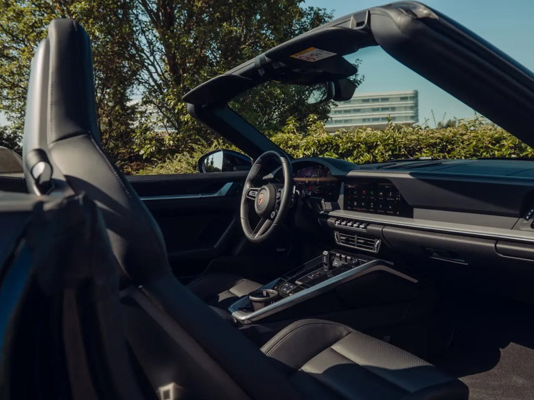 Porsche 992.2 Carrera