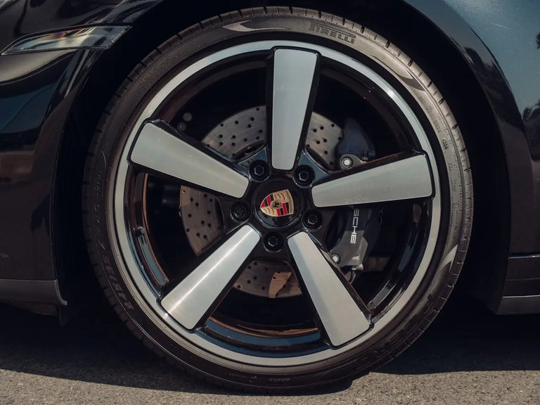Porsche 992.2 Carrera