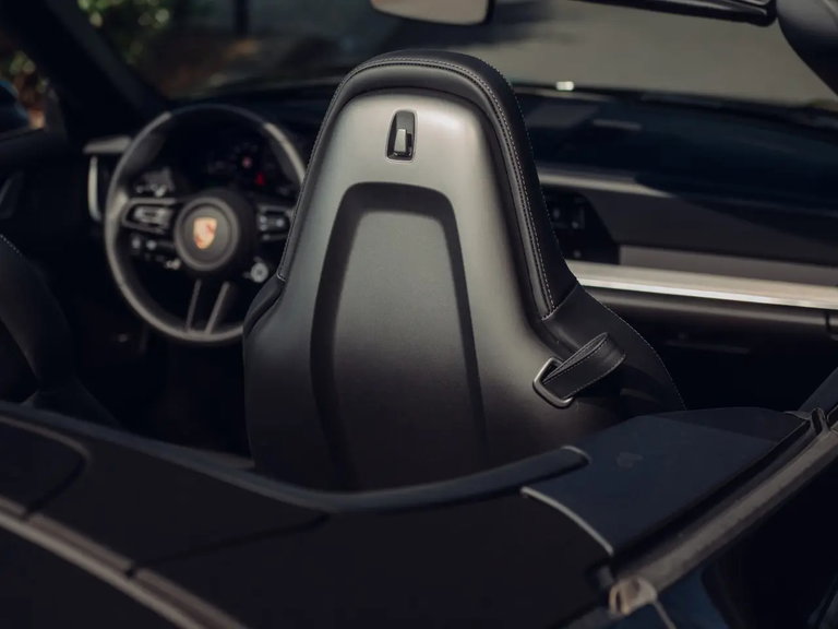 Porsche 992.2 Carrera