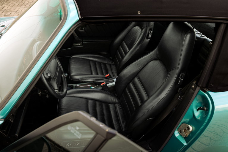 Porsche 964 Carrera 2 Cabrio WTL