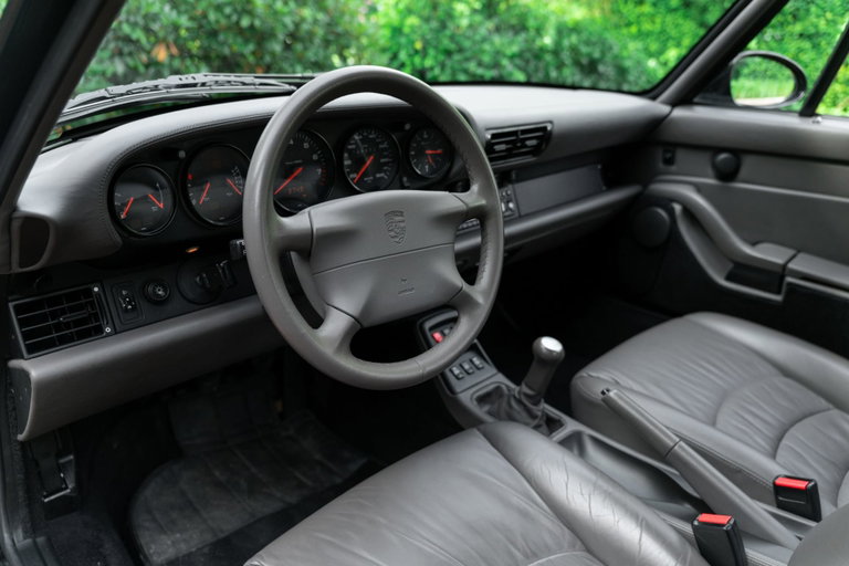 Porsche 993 Carrera 4S