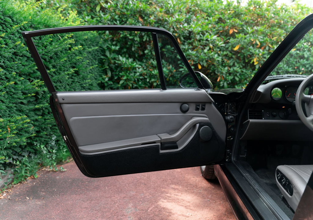 Porsche 993 Carrera 4S