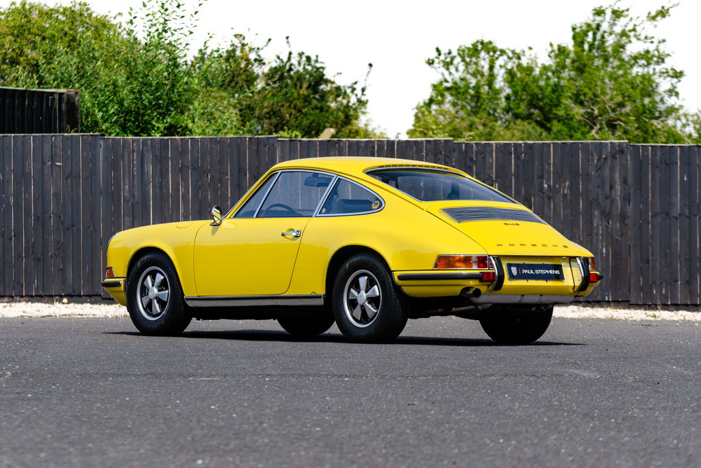 Porsche 911 E