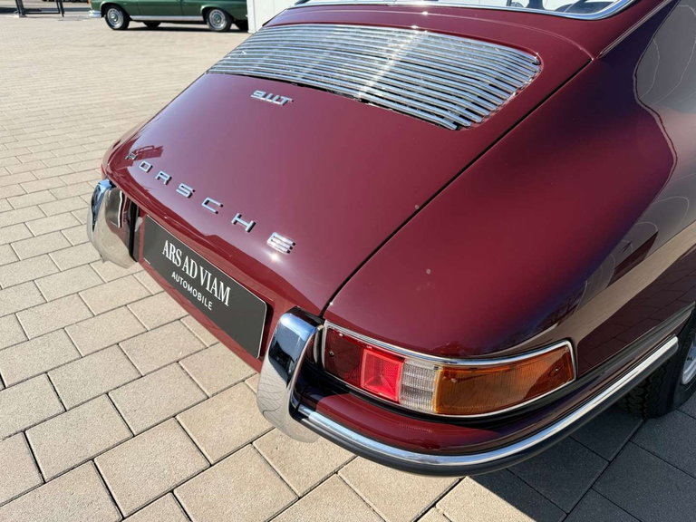 Porsche 911 T