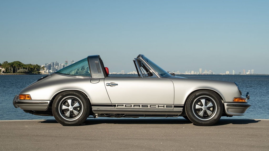 Porsche 911 S (F-Modell)