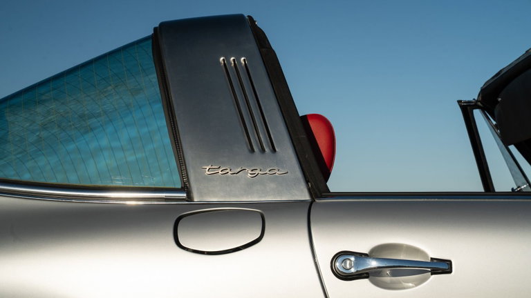 Porsche 911 S (F-Modell)