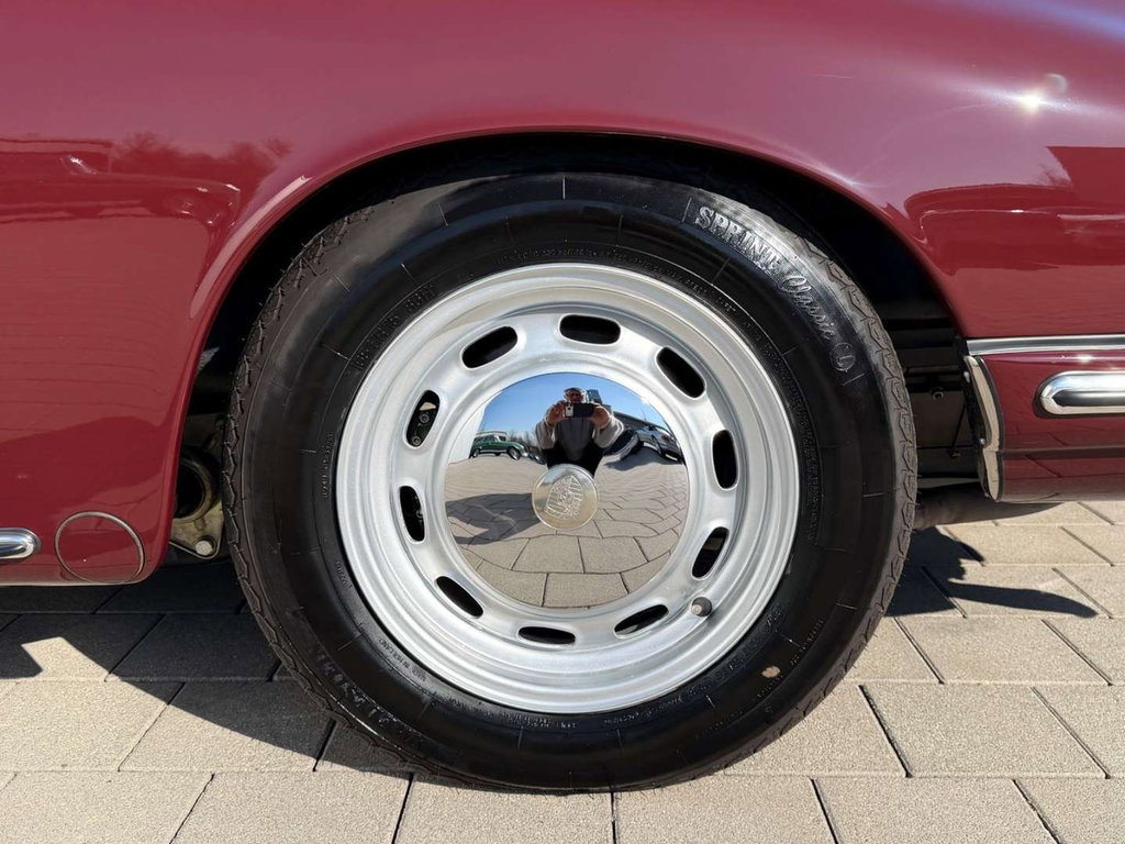 Porsche 911 T