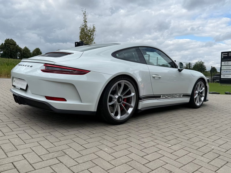 Porsche 991.2 GT3 Touring