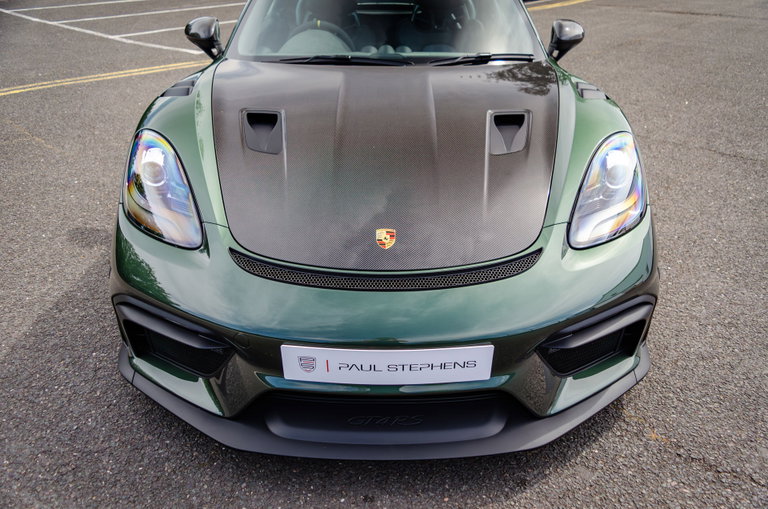 Porsche 718 Cayman GT4 RS