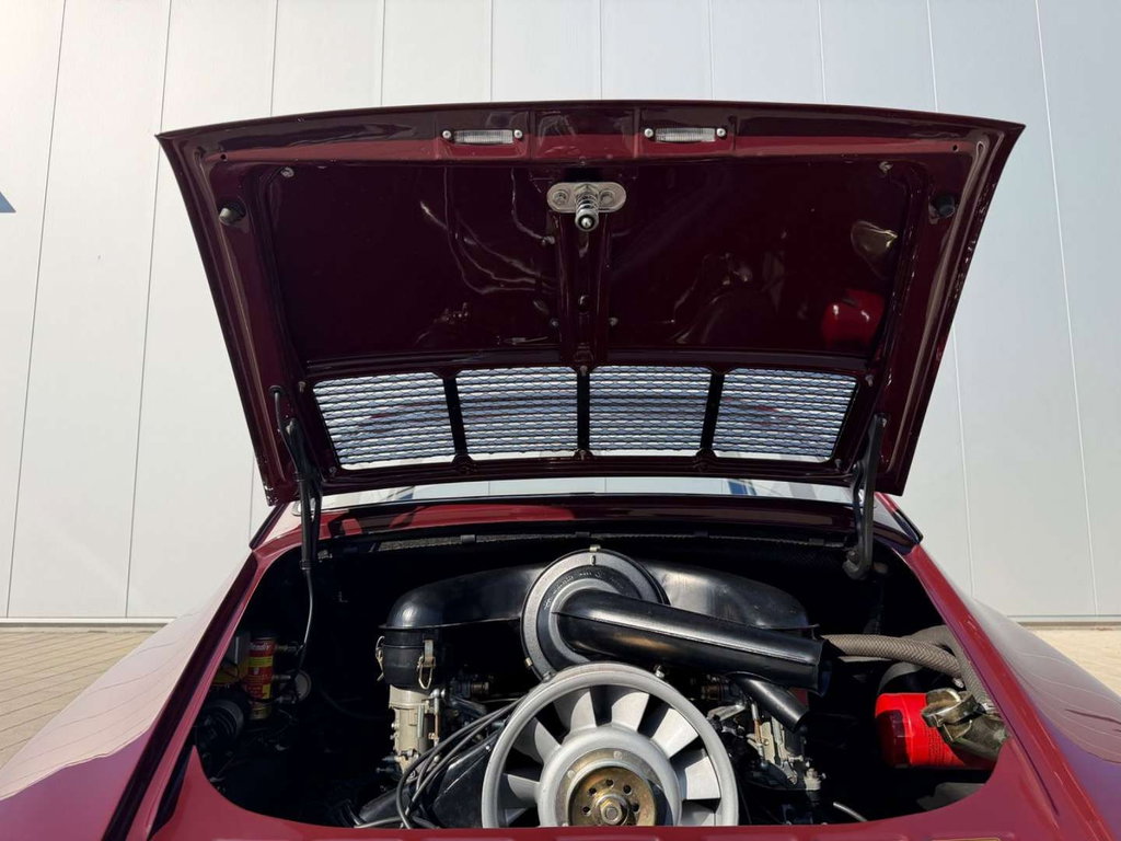 Porsche 911 T