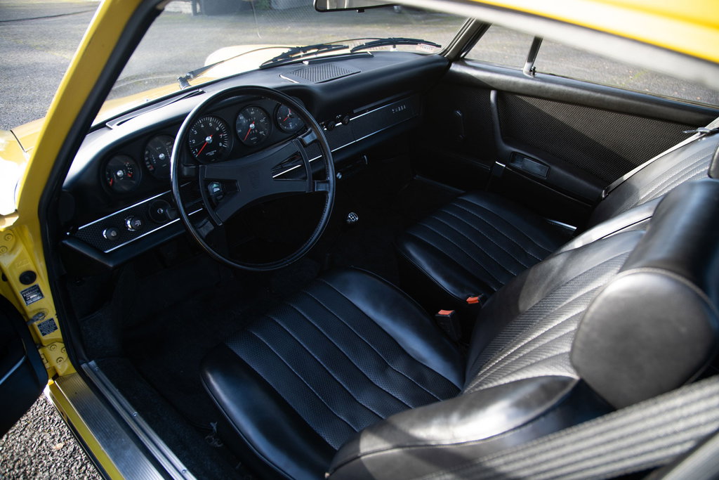 Porsche 911 E