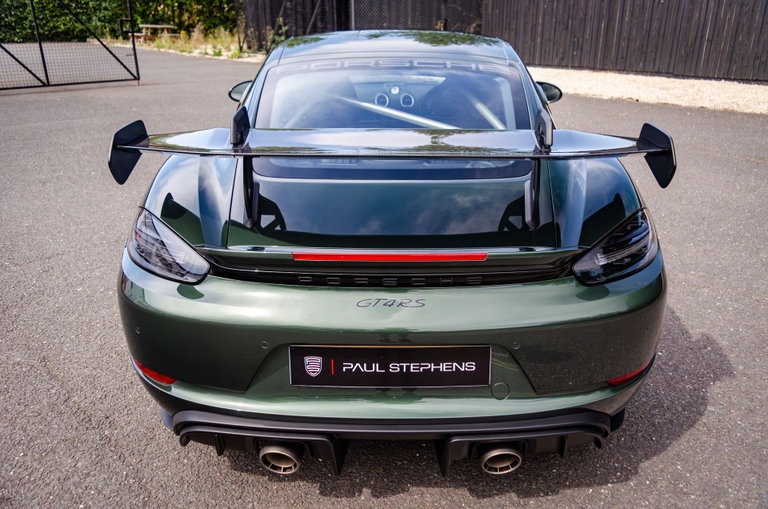 Porsche 718 Cayman GT4 RS