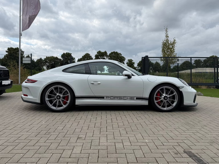 Porsche 991.2 GT3 Touring
