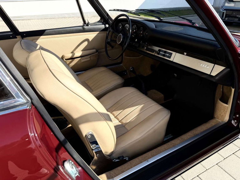 Porsche 911 T