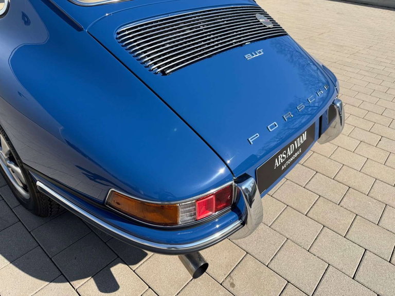 Porsche 911 T